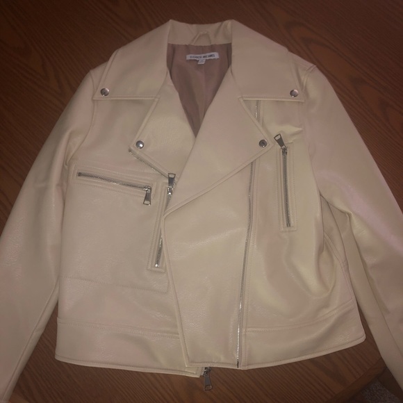 ELIZABETH AND JAMES MOTO FAUX JACKET - Picture 3 of 4